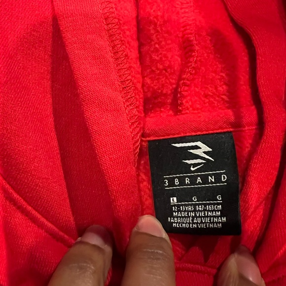 Nike - Hoodie - Picture 2 of 3